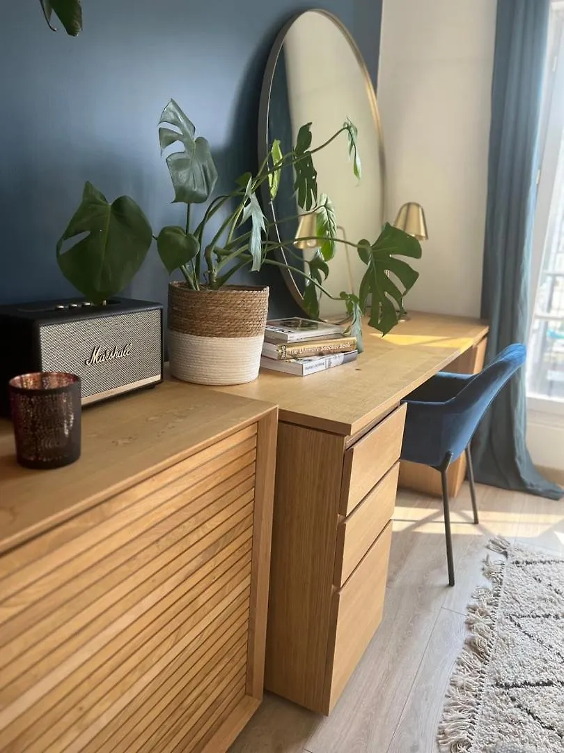 Guestready - Charming Apartment On The Top Floor Párizs