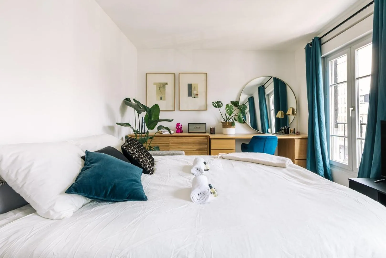 Guestready - Charming Apartment On The Top Floor Párizs