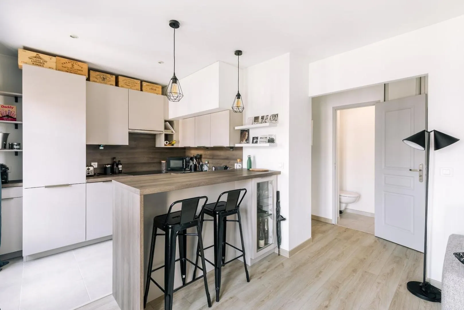 Guestready - Charming Apartment On The Top Floor Párizs